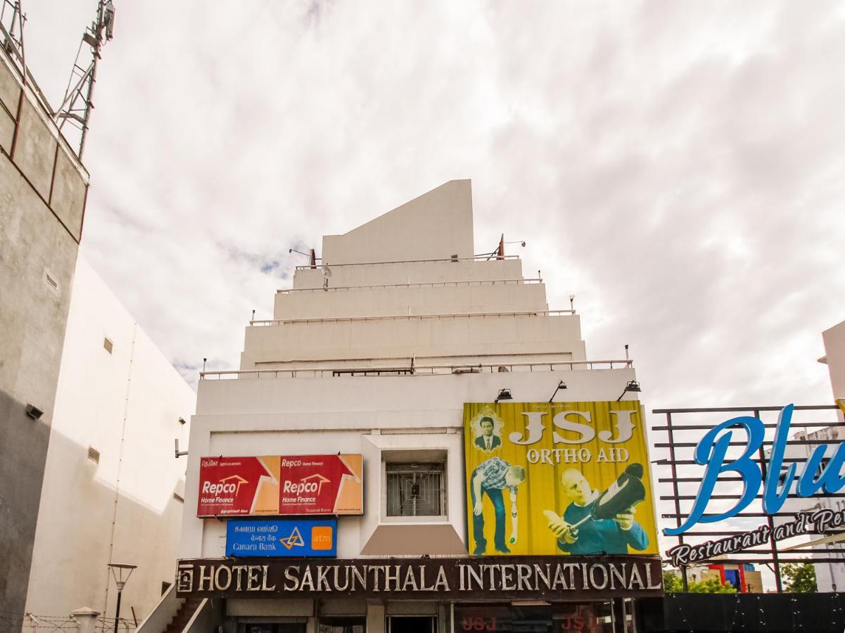 טירונלוולי Spot On 43451 Hotel Sakunthala International מראה חיצוני תמונה