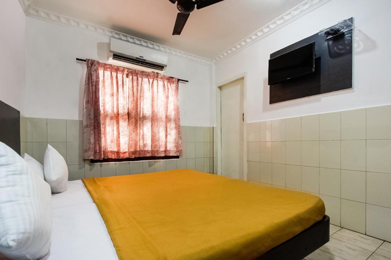 טירונלוולי Spot On 43451 Hotel Sakunthala International מראה חיצוני תמונה